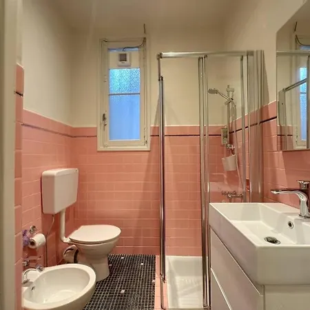 Rue Hoche Apartment
